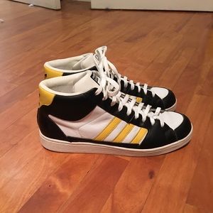 RARE Adidas Super Skate shoes